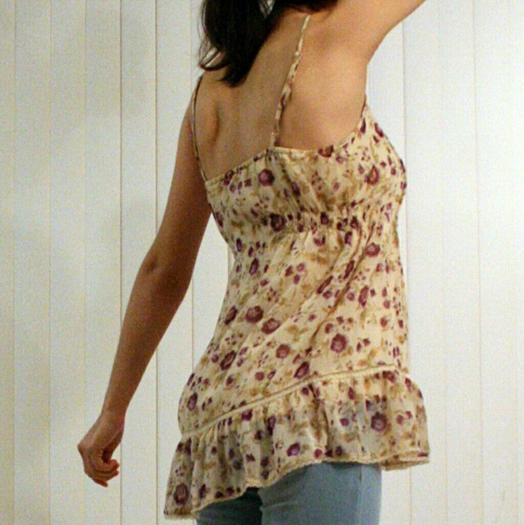 Fun, flirty peasant tank - Picture 4 of 4